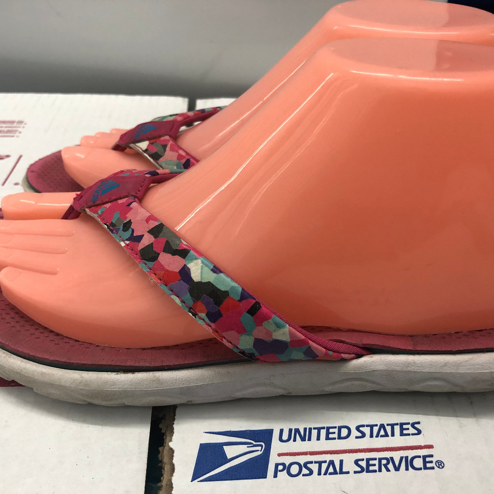 Adidas Women's Red/Blue Thong Flip-Flop Shoes SZ 6